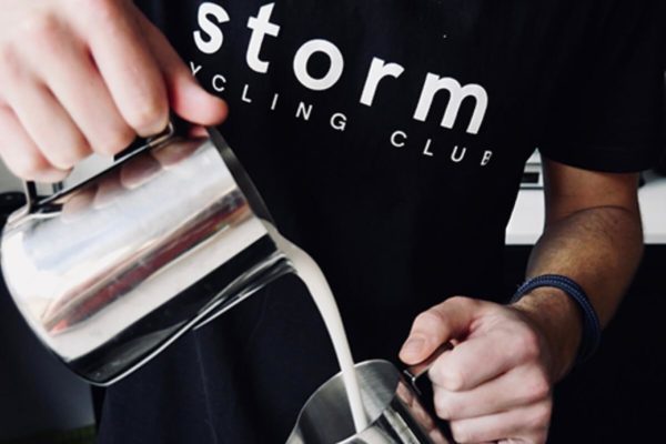 storm cycling club café. rénovation agence d'architecture u design paris